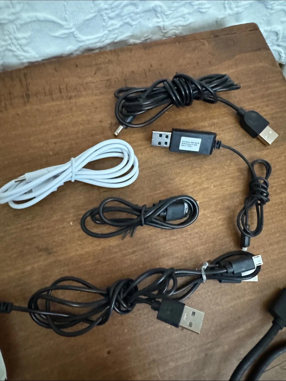 Mixed Mobile Chargers & Cables Accessory Bundle - Pink Strap Included